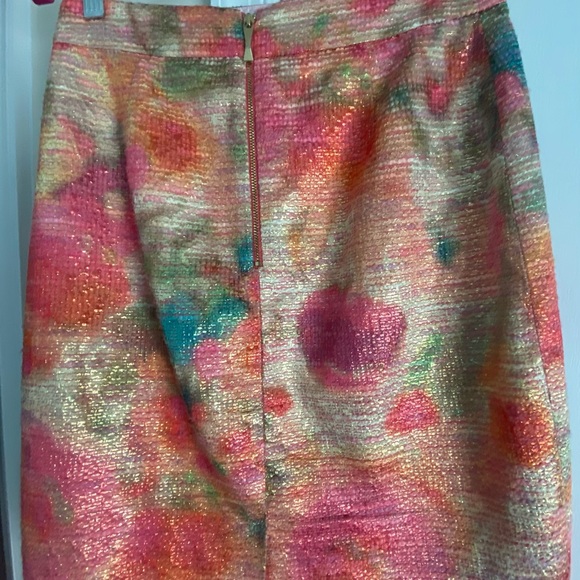Multi-color floral Kate Spade skirt in size 4 - Picture 2 of 5